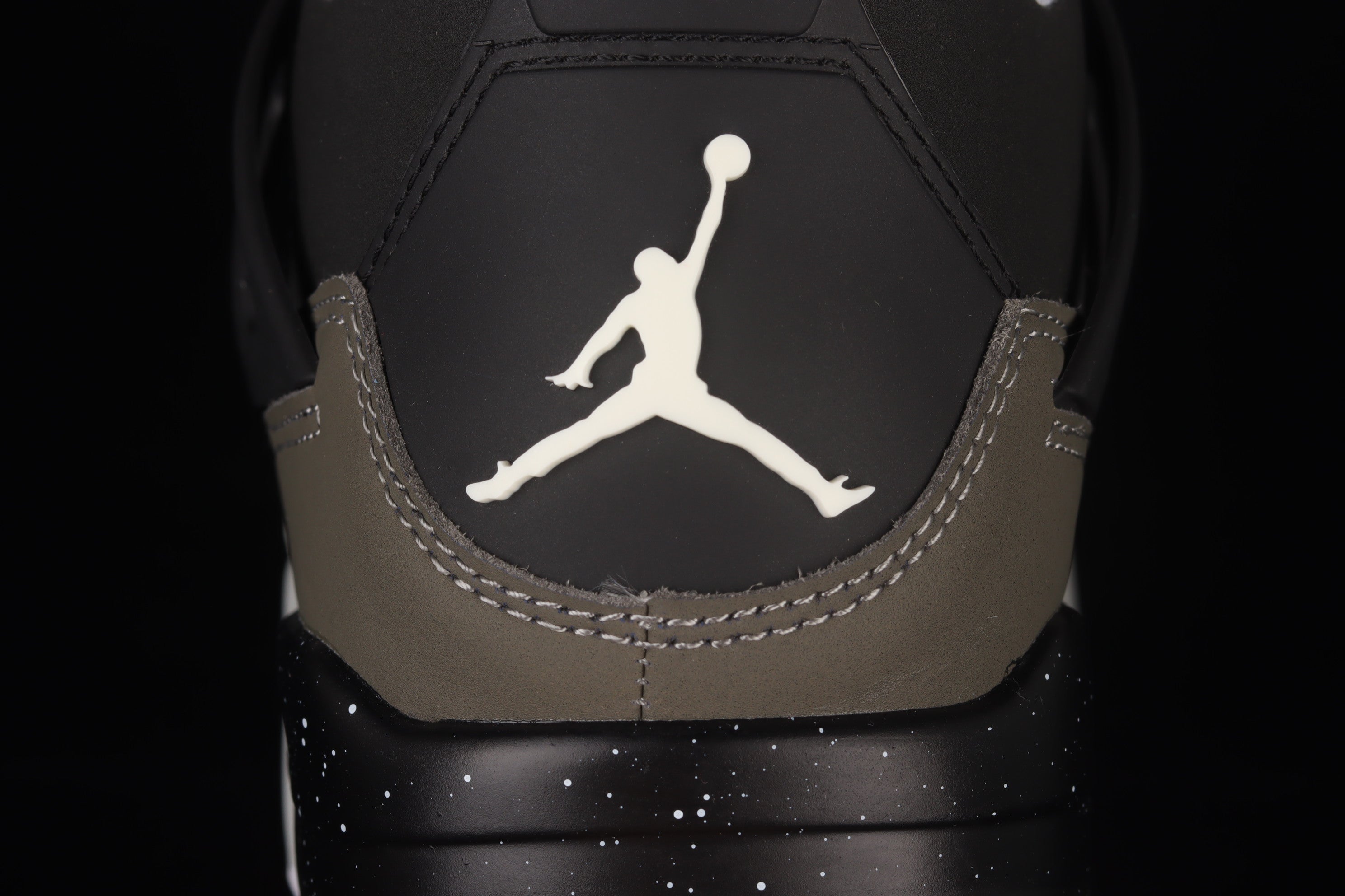 Jordan 4 Retro Fear Pack (2013)