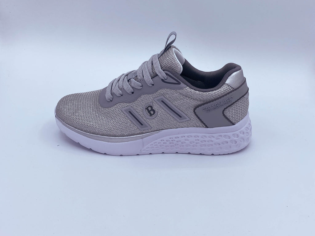 Sneakers Pro – Lightweight Everyday Sneakers