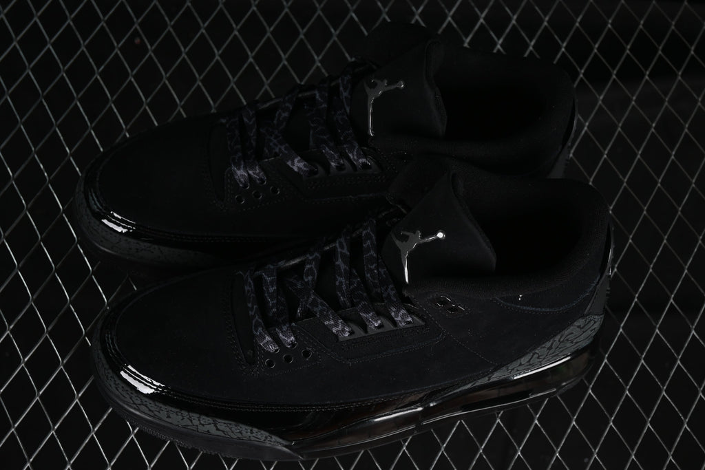 Jordan 3 Retro 'Black cat'