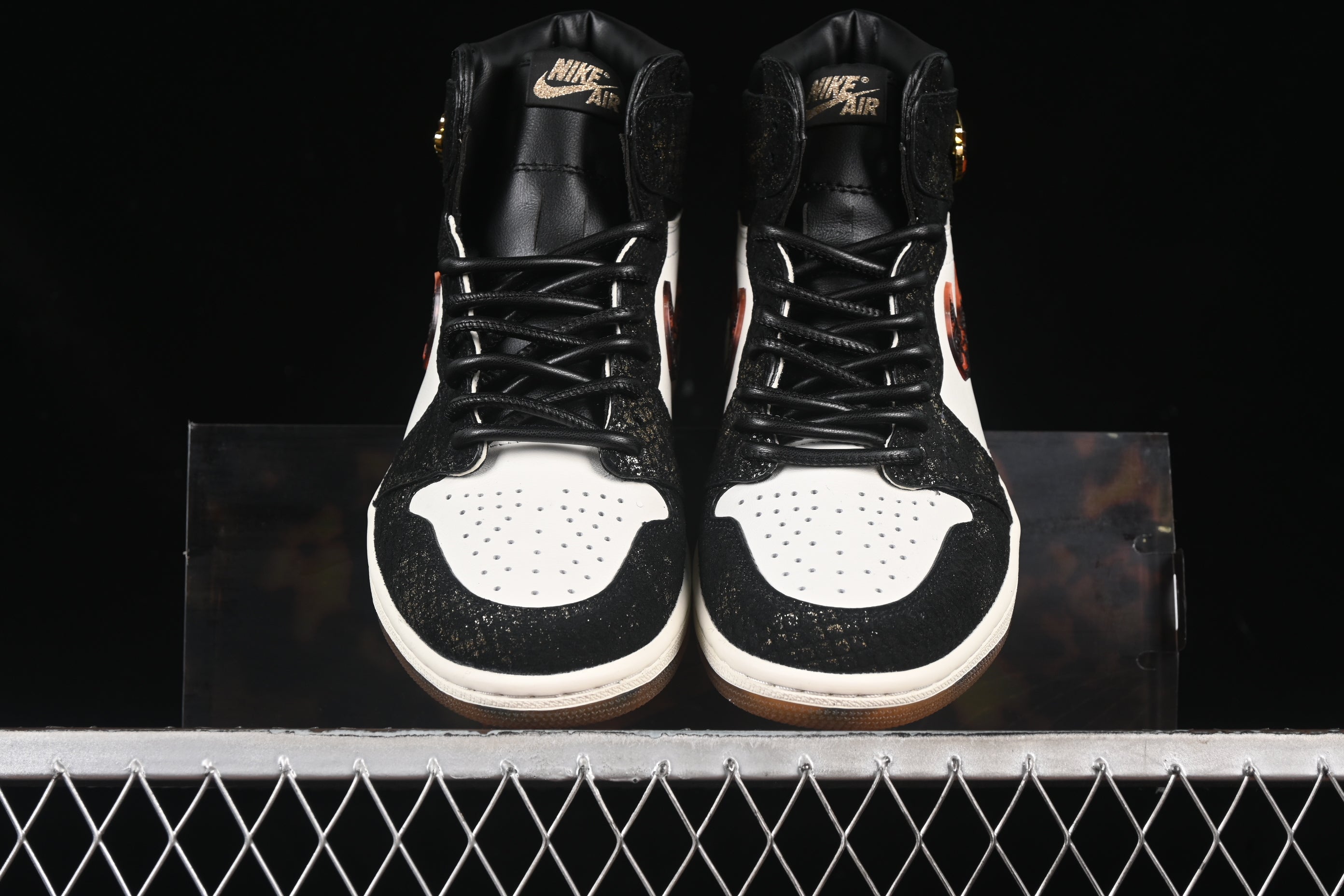 Air Jordan 1 Retro High OG 'Year of the Snake'